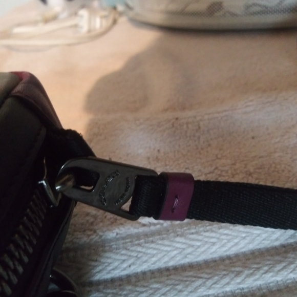 Coach Pouch - Picture 6 of 10